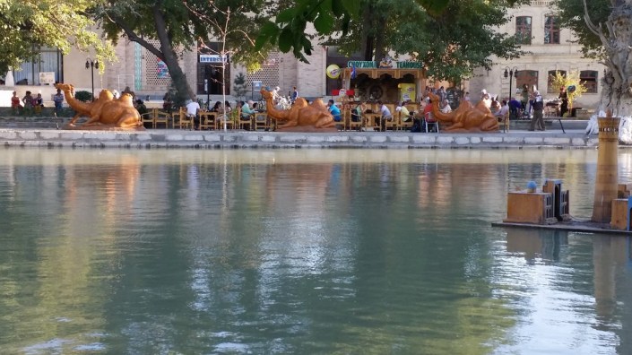 Entspannung am Laby Hovuz dem See!